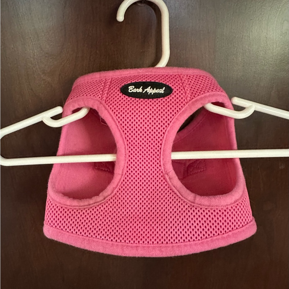 Bark Appeal Mesh Step-In Pink Dog Harness Fits 11-15 Lbs.